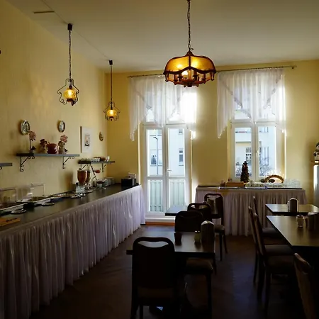 Πανσιόν Margrit 2*