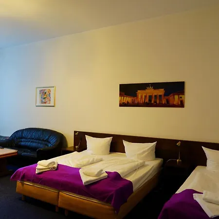 Hotel Margrit 2*