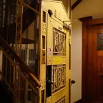 Margrit Hotel 2*