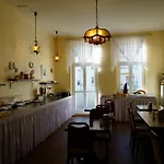 Hotel Margrit 2*