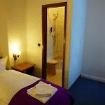 Margrit Hotel 2*