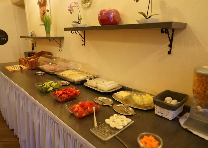 Margrit 2* برلين