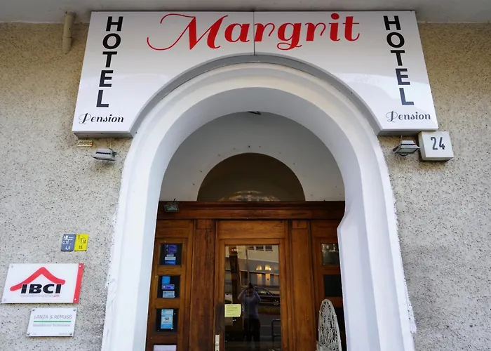 Margrit 2* برلين