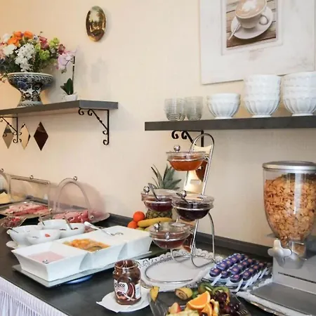 Margrit 2* Βερολίνο